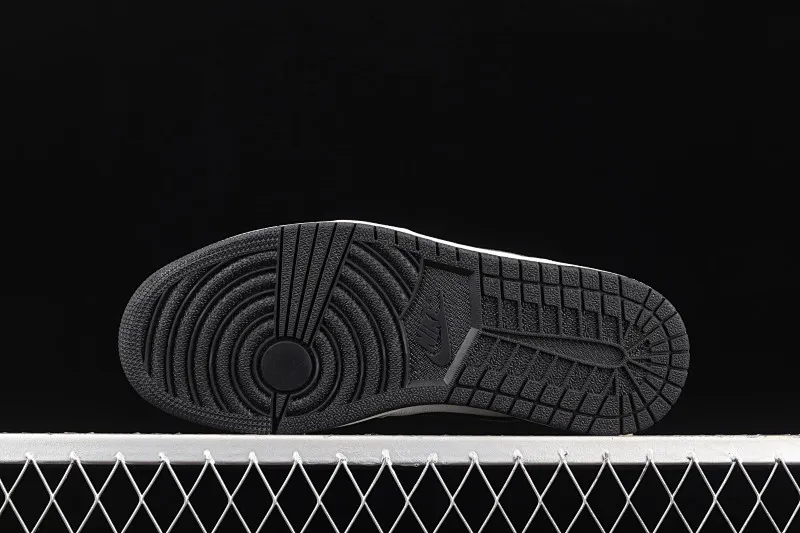 All categories Air Jordan Jordan series basketball shoes Air Jordan 1 Low G version pure original Air Jordan 1 Low AJ1 Joe 1 white and black canvas stitching low-top cultural leisure sports shoes DC3533-100